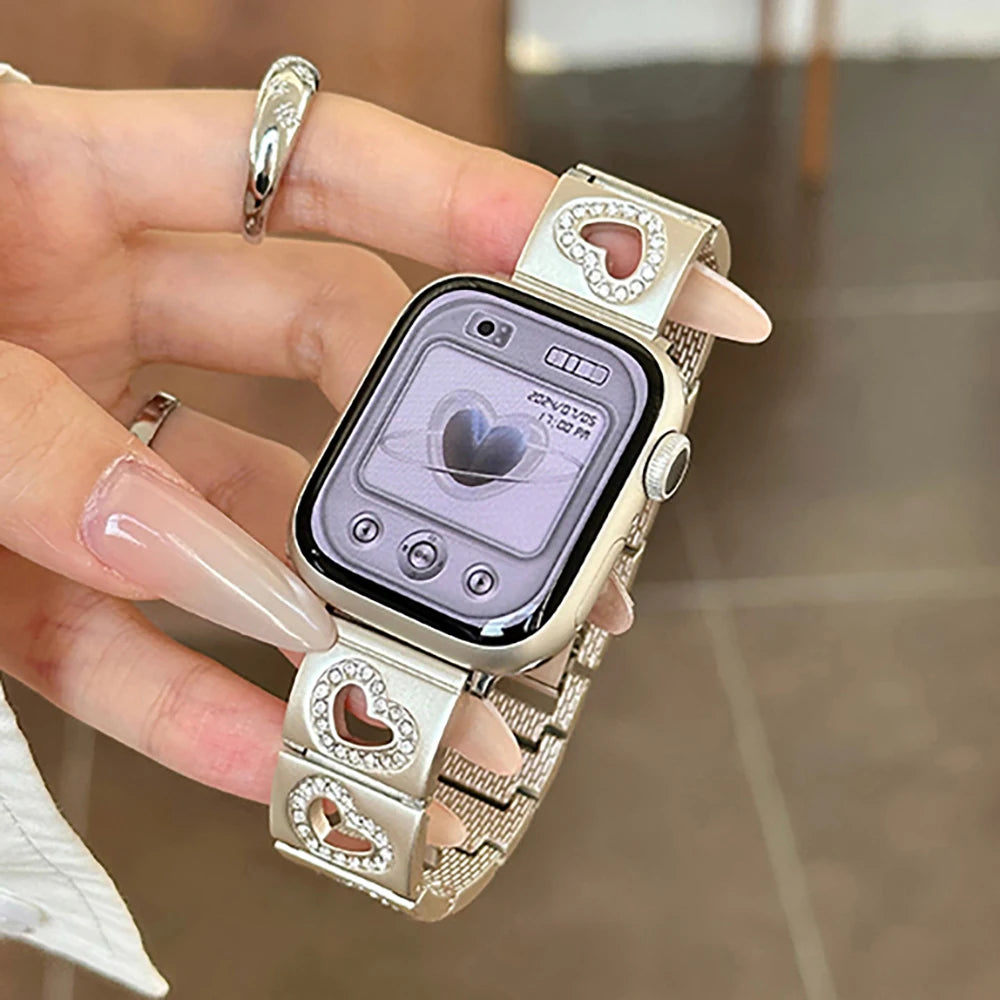 Luxury Bling Diamonds Love Heart Metal Band For Apple Watch Strap 8 49 9 7 SE 6 For iWatch 45 42 44 40 MM Women Wrist Bracelet