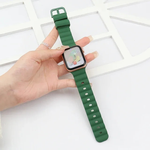 Silicone Strap For Apple Watch Band 9 8 7 41mm 45mm ultra 2 49mm 44mm 40mm 38 42mm sport wrist bracelet iwatch series 6 SE 5 4 3