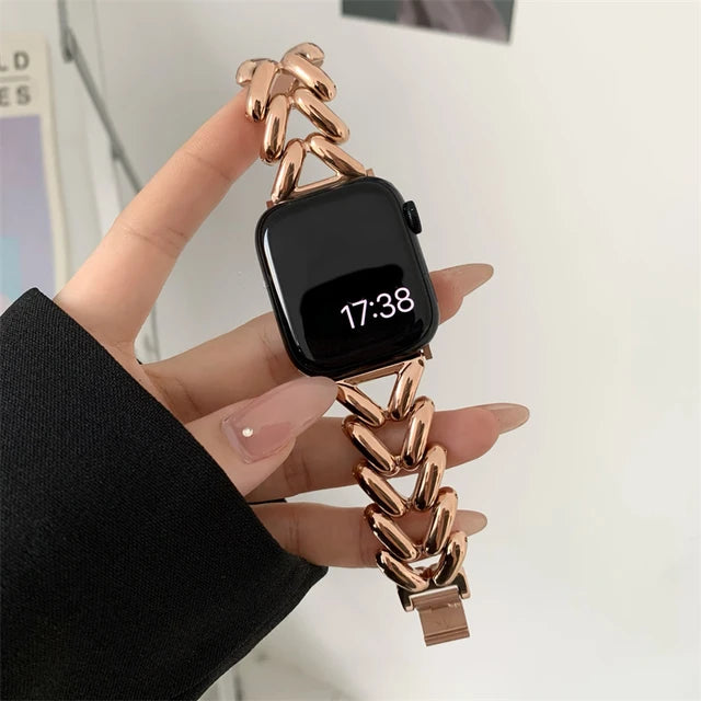 Luxury Love Heart Metal Strap For Apple Watch Band Ultra 44mm 45mm 41mm 40mm 49 Women Bracelet For iWatch Series 9 8 7 6 SE 5 3