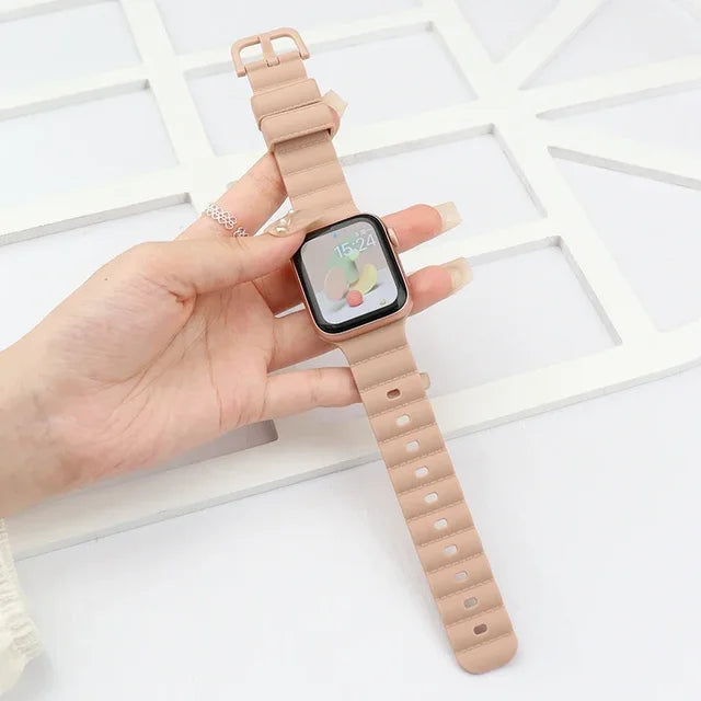 Silicone Strap For Apple Watch Band 9 8 7 41mm 45mm ultra 2 49mm 44mm 40mm 38 42mm sport wrist bracelet iwatch series 6 SE 5 4 3