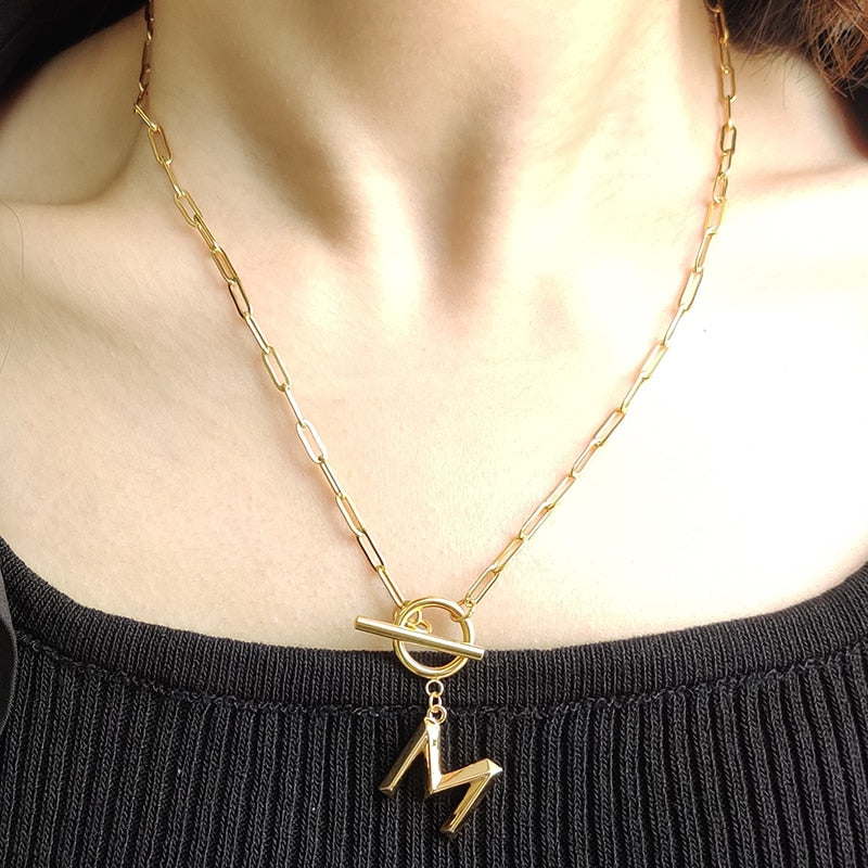 Toggle Clasp Paperclip Chain Necklace | chic jewelry, simple jewelry,  dainty jewelry, minimalistic jewelry, gold jewelry