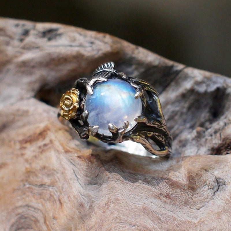 Vintage Moonstone Ring For Women Black Jewelry Gold Flower Finger Ring Female Charming Jewelry Gift Wedding Statement Ring|Engagement Rings|