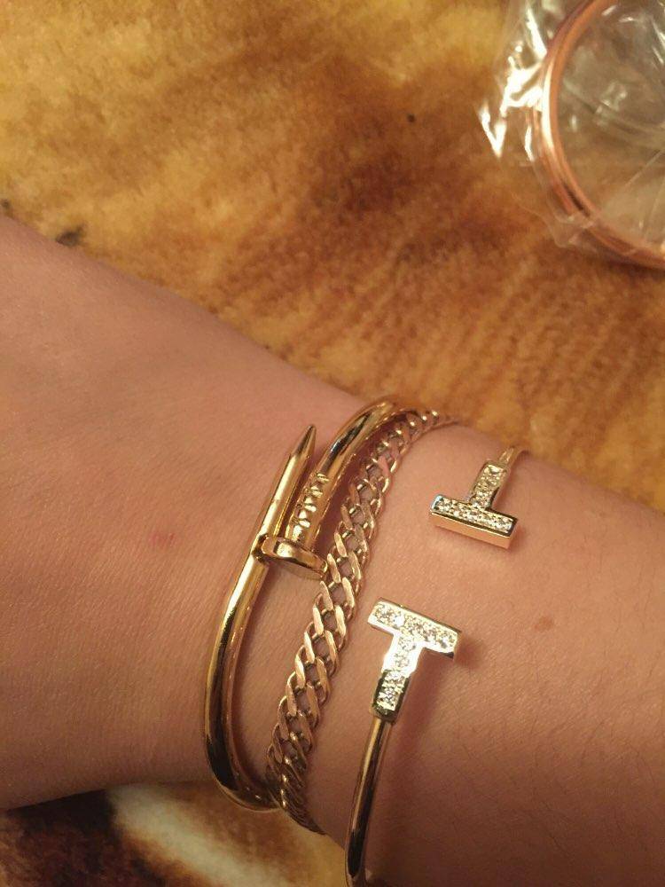 bracelet T Love Cuff Bangles