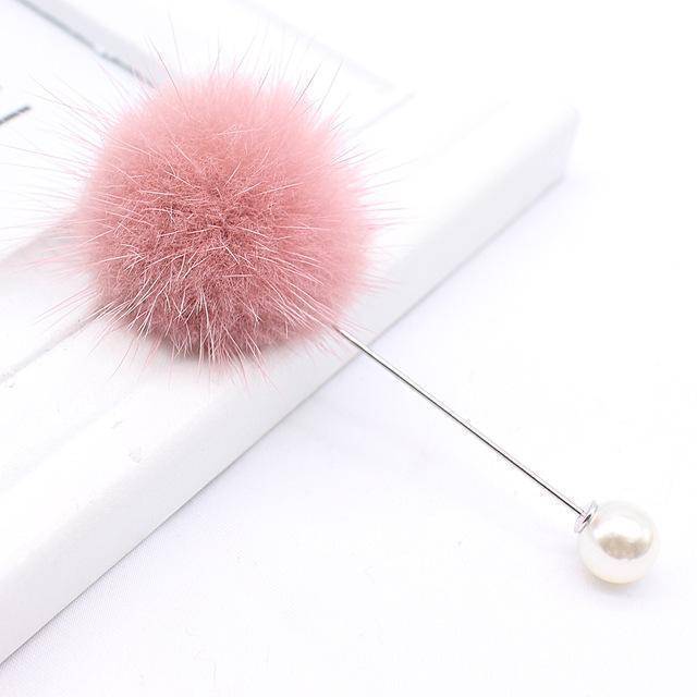 brooches & pins light pink new cute Charm Simulated Pearl Brooch Pins For Women Korean Fur pompom Ball Piercing Lapel Brooches Collar Jewelry Gift