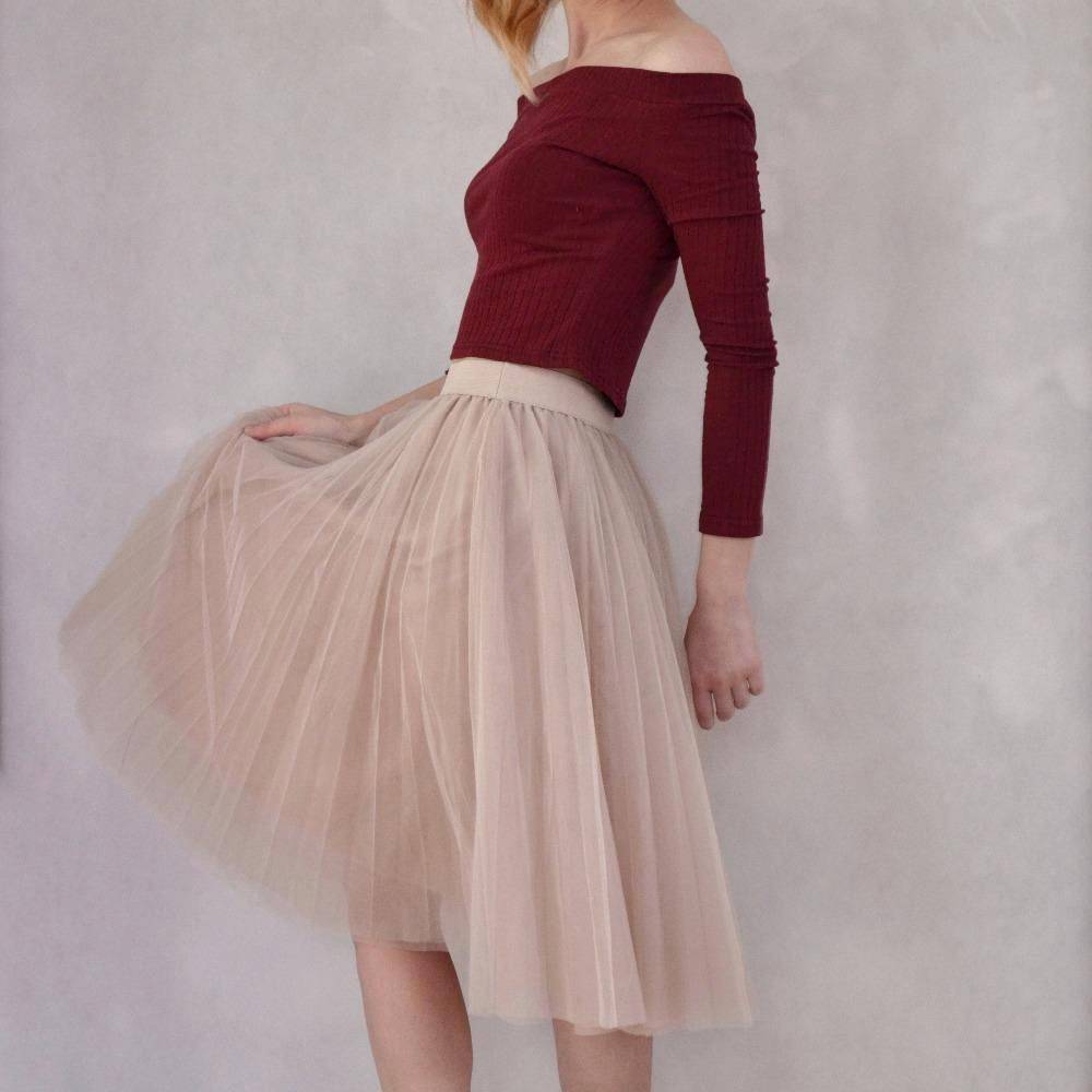 clothing Fits 22" - 41" wasit - Three Layers, Tulle Elastic High waist Midi Skirt