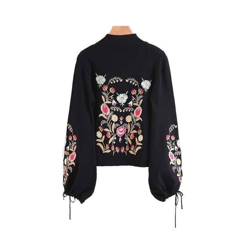 Clothing M (US 4-6) Floral embroidery bow tie sleeve black pullover (US 2-8)