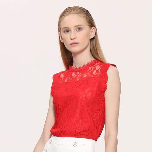 Clothing red / S (US 12-14) Plus Size - Sleeveless Hollow Out Lace Top (US 12-22)
