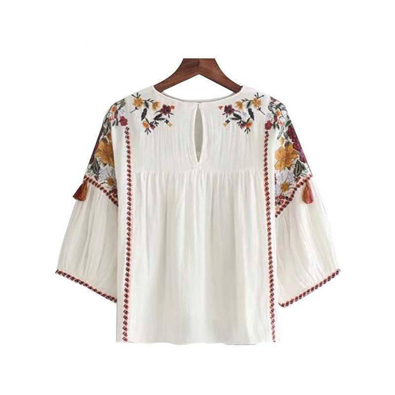 Clothing Vintage floral embroidery tassles loose shirts (US 14-18W)