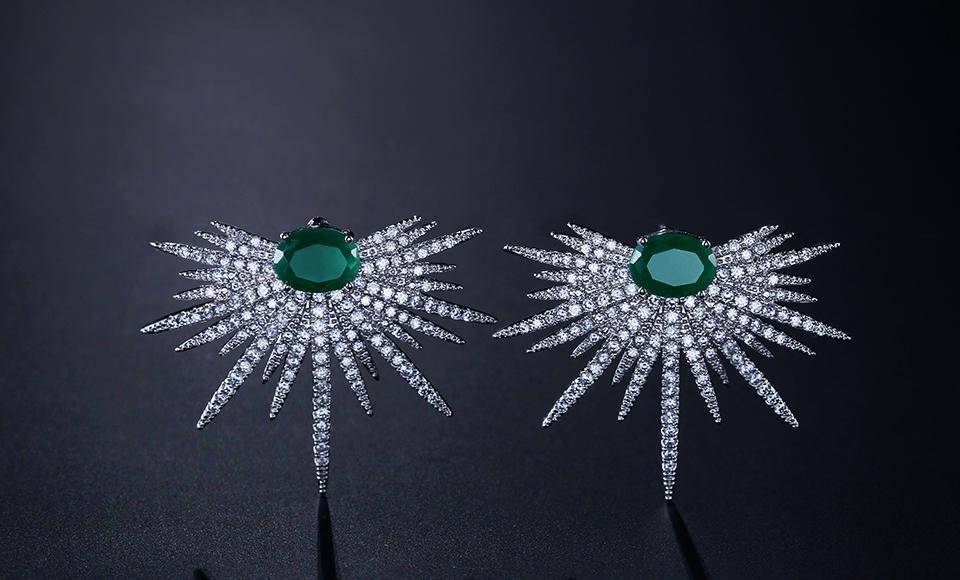 Earrings Green Pave Zirconia Crystal Spike Shape Stud Earrings Fashion Dragonfly Earrings for Women Wedding Party Gift Jewelry FSEP628