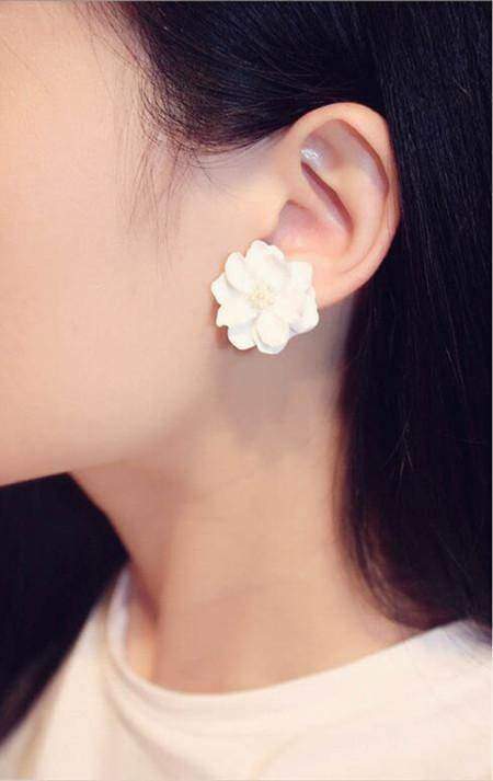White Flower Earrings Studs
