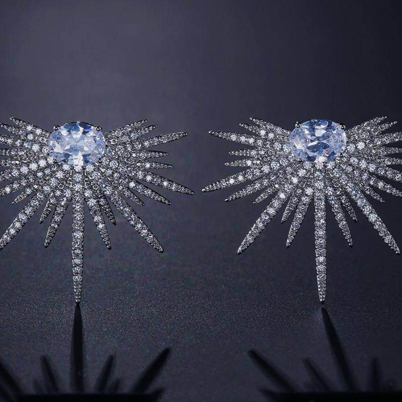 Earrings White Pave Zirconia Crystal Spike Shape Stud Earrings Fashion Dragonfly Earrings for Women Wedding Party Gift Jewelry FSEP628