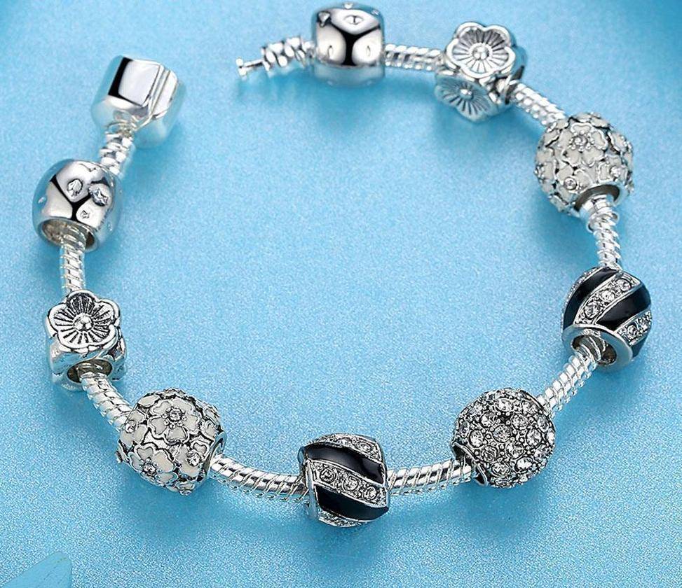 3 Colors, Silver Crystal Four Leaf Clover Bracelet with Clear Murano Glass Beads