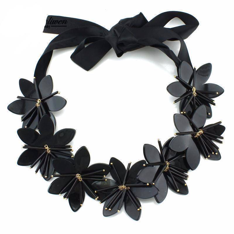 jewelry Black Acrylic Flowers Statement Necklace