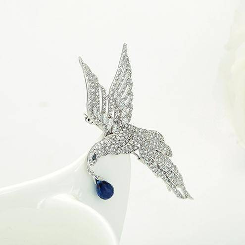 jewelry Blue High Quality Micro Paved Tiny Clear CZ Eagle Shape Animal Brooches
