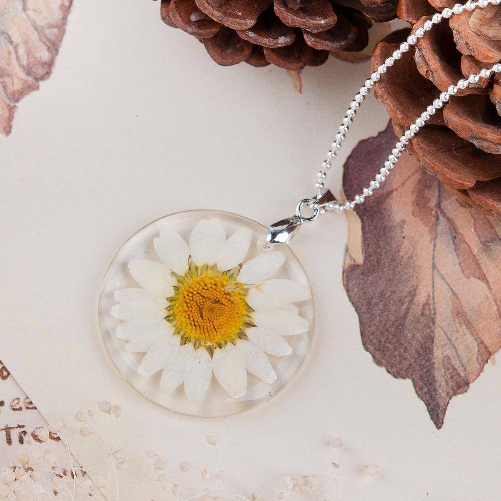 AJS Pressed Flower Necklace, Gold Leaf Dried Flower Pendants Necklace,  Sunflower White Daisy Necklace, Handmade Jewelry