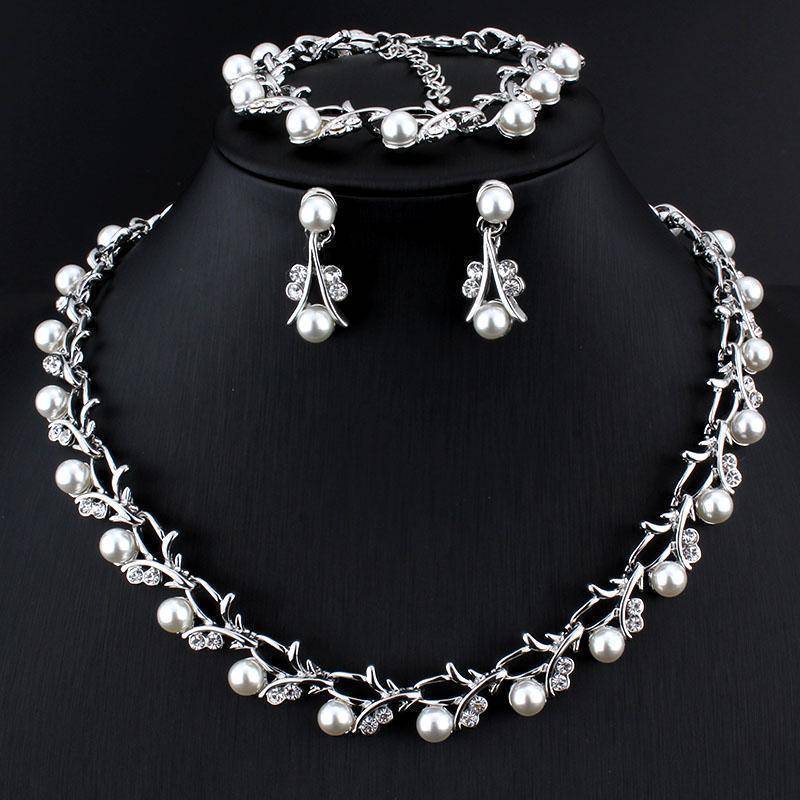 Jewelry Set Classic Crystal Pearl necklace jewelry set