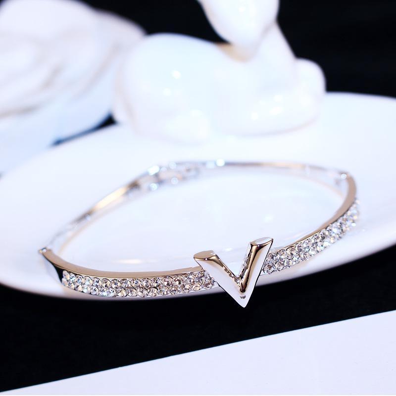 V Letter Design Best Zircon Rose Gold And White Simple Jewelry Bracelets &  Bangle For Women And Girls