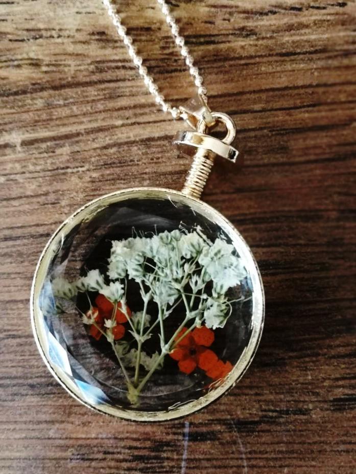 www. - Dried Flowers Vintage Long Chain Crystal Round Pendant  Necklace*