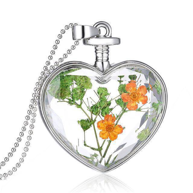 necklaces WG1380 Dried Flowers Vintage Long Chain Crystal Heart Pendant Necklace